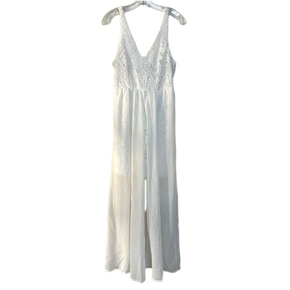 𝅺RUE 21 DRESS WHITE size M - Picture 1 of 4